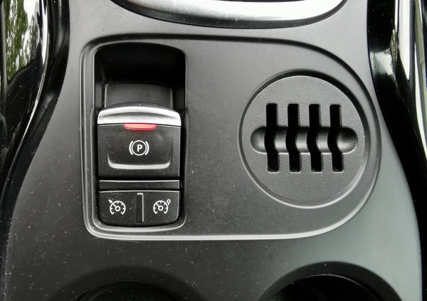 Renault Kadjar cena 53900 przebieg: 111473, rok produkcji 2015 z Dęblin małe 436